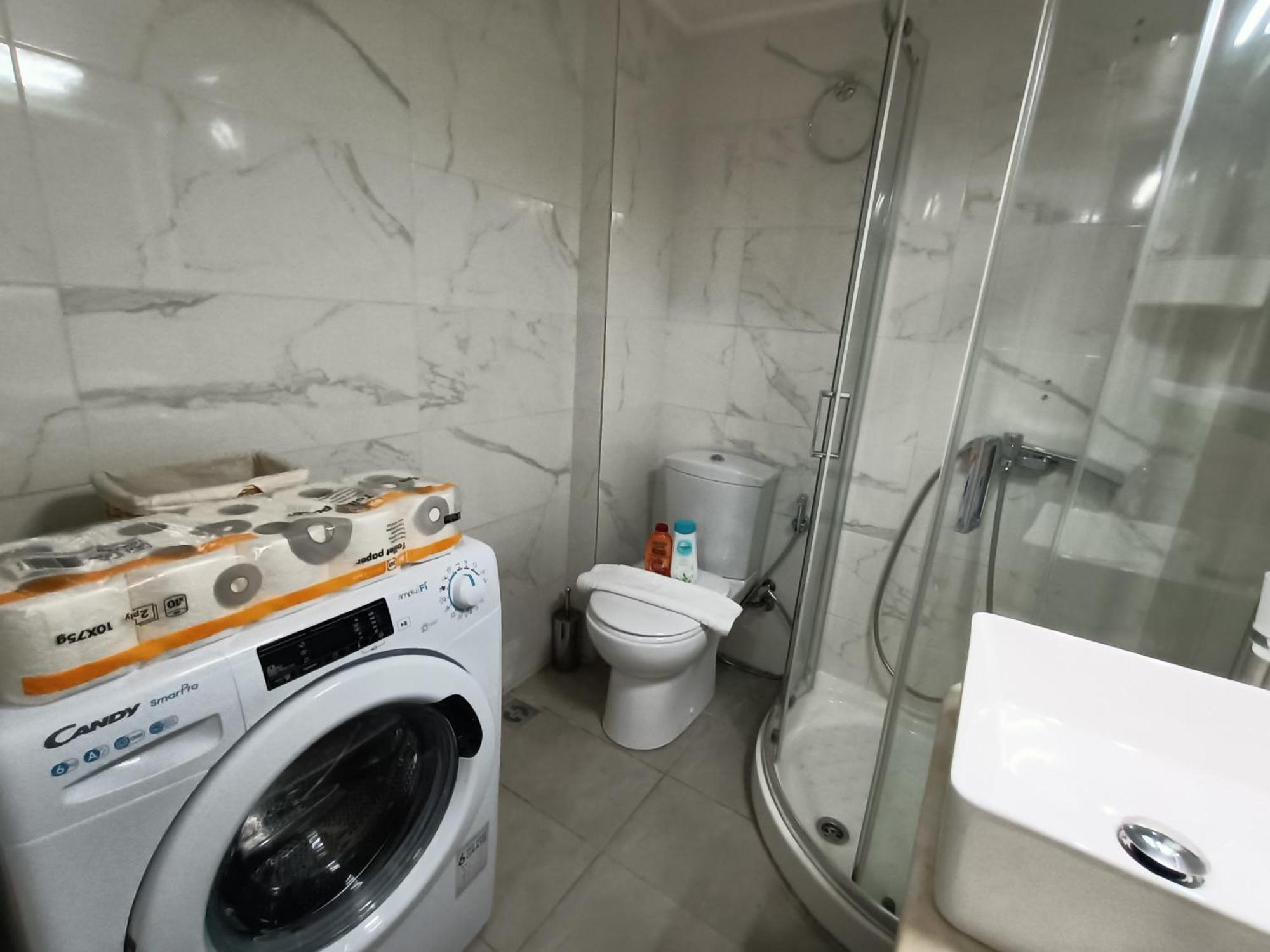 Couple'S Escape Apartment Athens Ngoại thất bức ảnh
