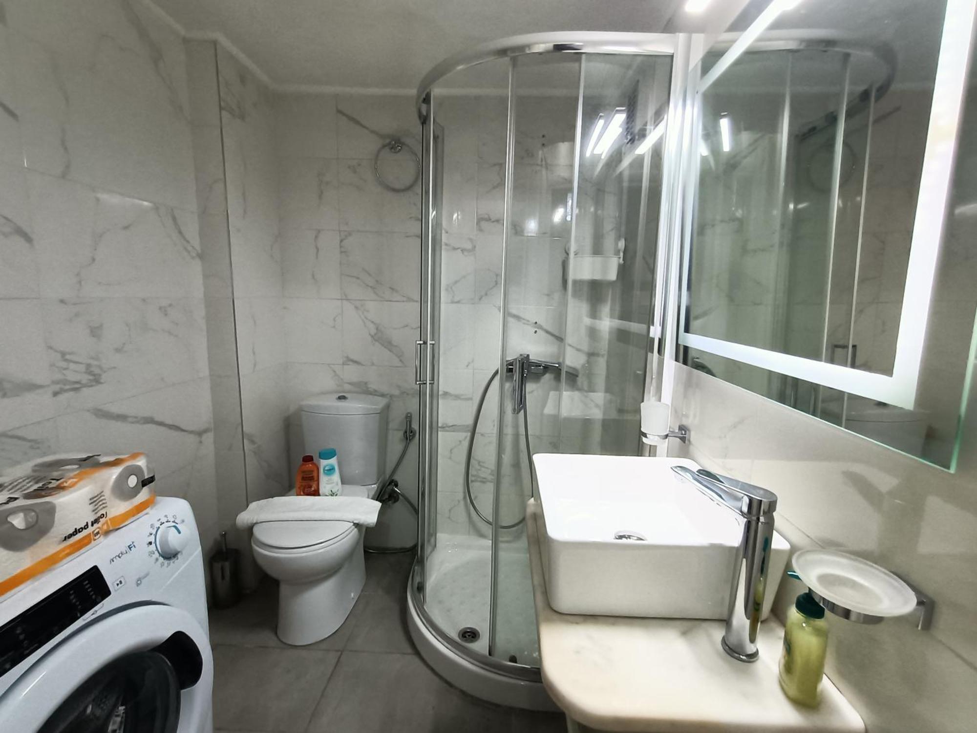 Couple'S Escape Apartment Athens Ngoại thất bức ảnh
