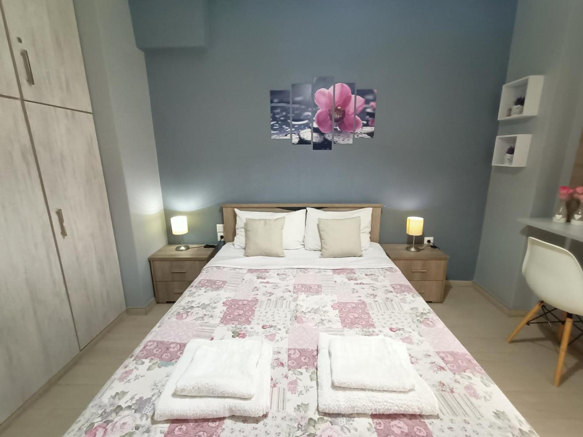 Couple'S Escape Apartment Athens Ngoại thất bức ảnh